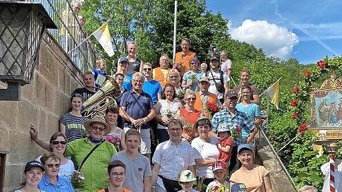 Der Weg f&uuml;hrte die Wallfahrer &uuml;ber Wattendorf und Gr&auml;fenh&auml;usling nach Steinfeld und nach dem Fr&uuml;hst&uuml;ck weiter.