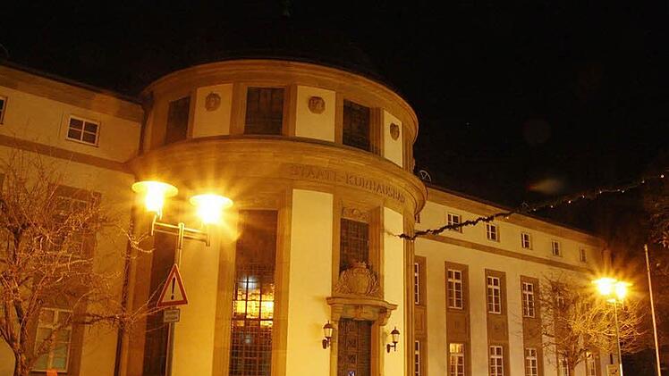 Das Kurhausbad bei Nacht. Foto: Ralf Ruppert