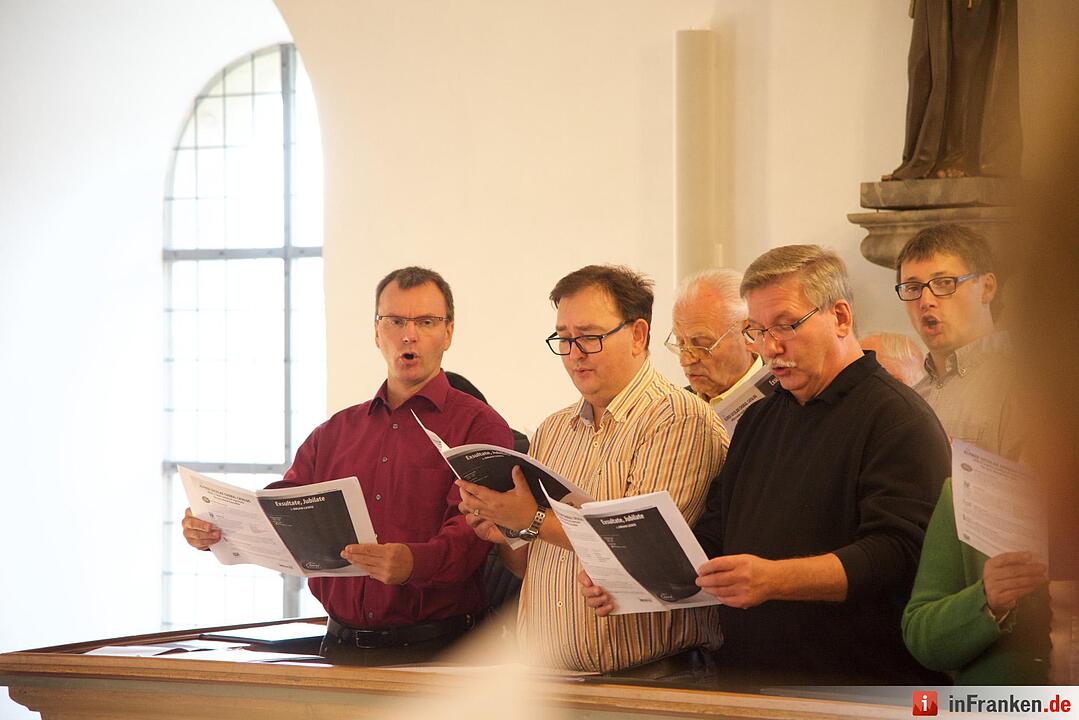 Nach einjähriger Kirchensanierung: Hannberg feiert die Wiedereröffnung der Wehrkirche der Pfarrei Geburt Mariens Hannberg