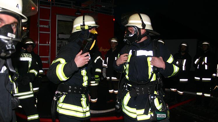 Einsatz in Unterlauter wegen eines Waschmaschinenbrandes Foto: Martin Rebhan