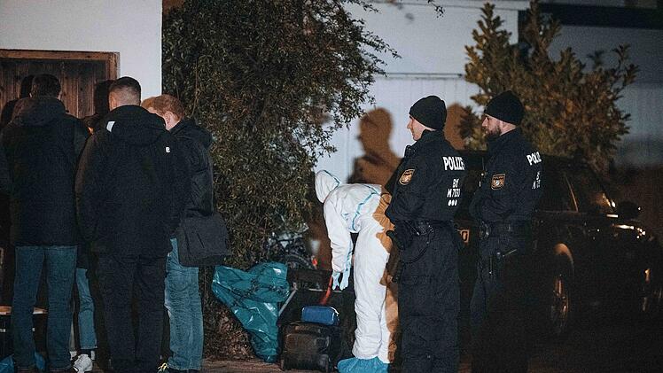Gewalttat in M&uuml;nchen: Seniorin tot in Reihenhaus gefunden