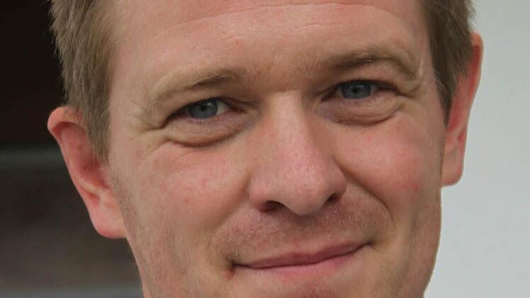 Jugendbetreuer Frank Schulte vom Area 51 freut sich über die Unterstützung des Bezirksjugendrings.