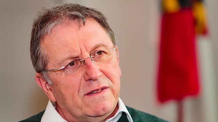 Bezirkstagspräsident und früherer Kulmbacher Oberbürgermeister: Henry Schramm. Foto: Matthias Hoch