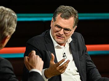 Ex-Kanzleramtschef Wolfgang Schmidt &auml;u&szlig;erte sich bei "Markus Lanz" zum Thema Steuererh&ouml;hungen.