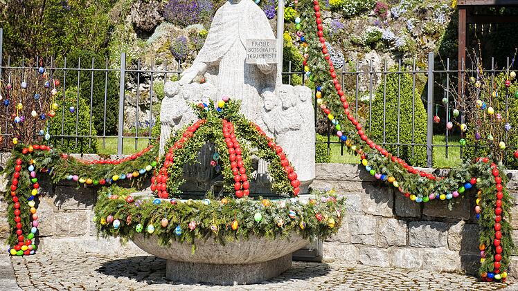 Landkreis Forchheim: Fränkischer Brauch - Osterbrunnen werden vorbereitet