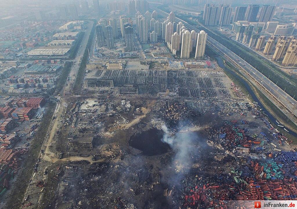 Huge explosion rocks Chinese port city of Tianjin