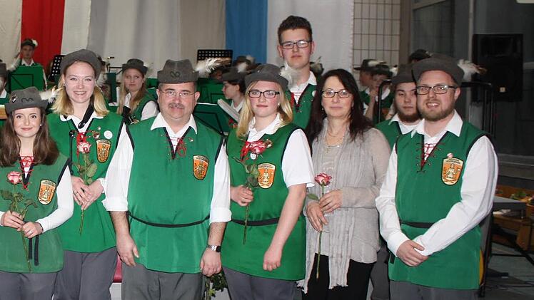 Ehrungen gab es auch für langjähriges aktives Musizieren. Foto: Anke Gundelach
