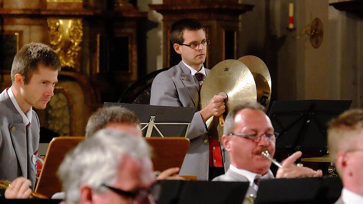 Eschenbacher Musikanten hinterließen bei ihrem Konzert in Kloster Altstadt gewaltigen Eindruck. Foto: Gerd Schaar