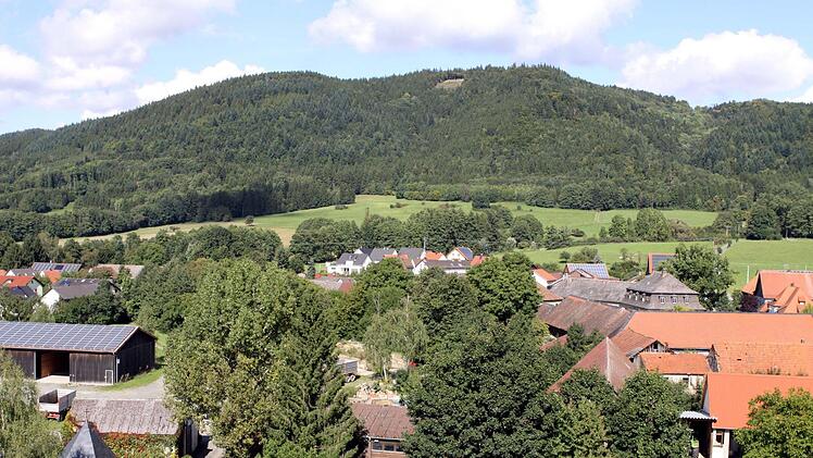 Vom Kirchturm aus präsentierte sich der Ort Seibelsdorf in seiner vollen Schönheit. Foto: Michael Wunder