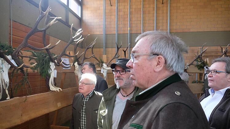 Hegeschau der Rotwild-Hegegemeinschaft "Bayerische Rhön"Foto: Gerd Schaar