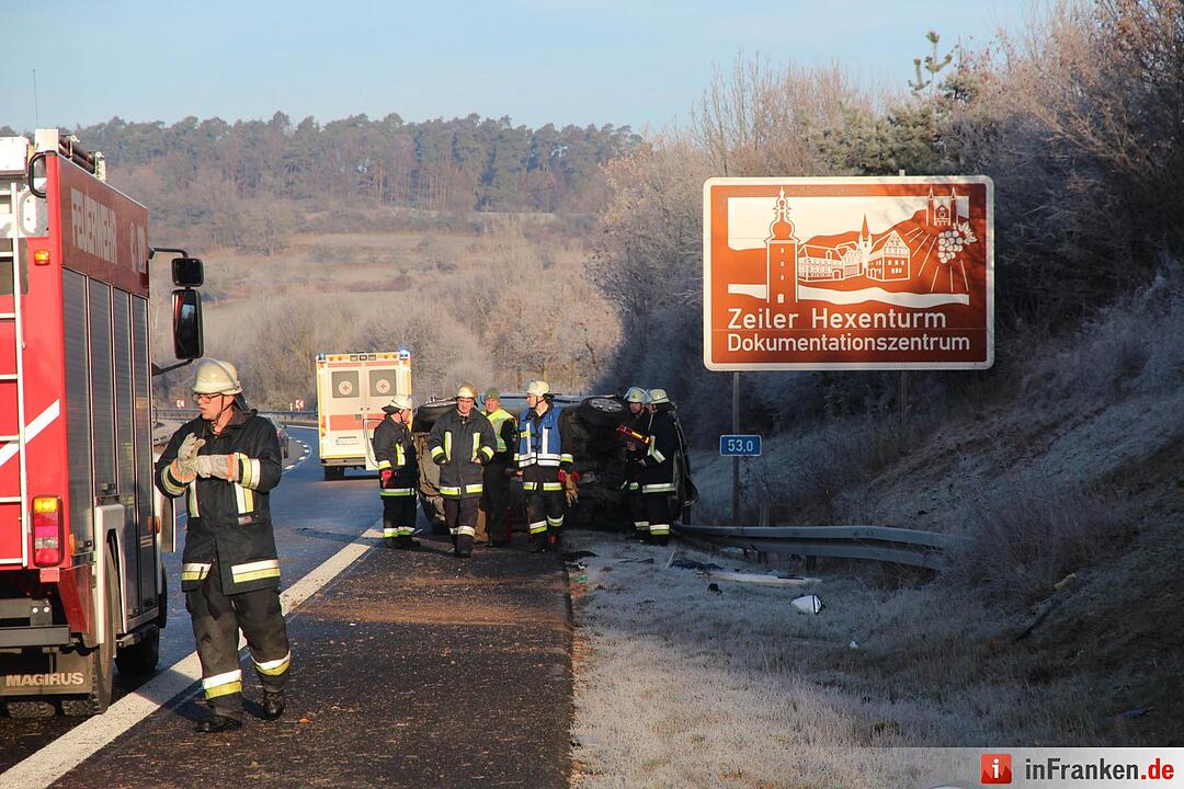 Betrunkene überschlägt sich mit Pkw auf A70