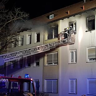 Mittelfranken: 62-Jähriger vor Brand im Mehrparteienhaus gerettet