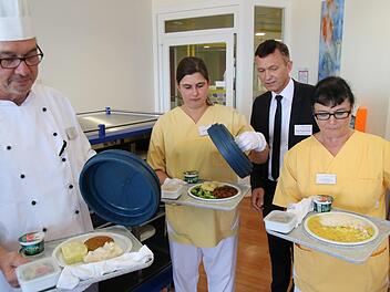 Et voilà: So sieht das neue Krankenhausessen aus. Foto: Sebastian Schanz