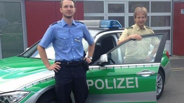 Felix Fahringer (links) war mit Polizeichef Uwe Herrmann (rechts) unter anderem auf dem Kronacher Freischießen im Einsatz. Foto: Corinna Igler