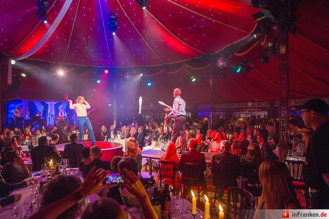 Premiere des Alexander Herrmann Palazzo in Nürnberg - Dinner-Show startet in die siebte Spielzeit