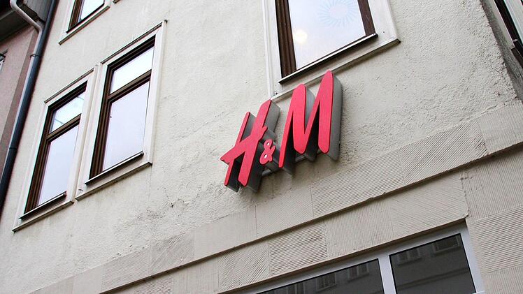 Die H&M-Filiale in Coburg befindet sich an der Ecke Spitalgasse/Große Johannisgasse. Foto: Jochen Berger