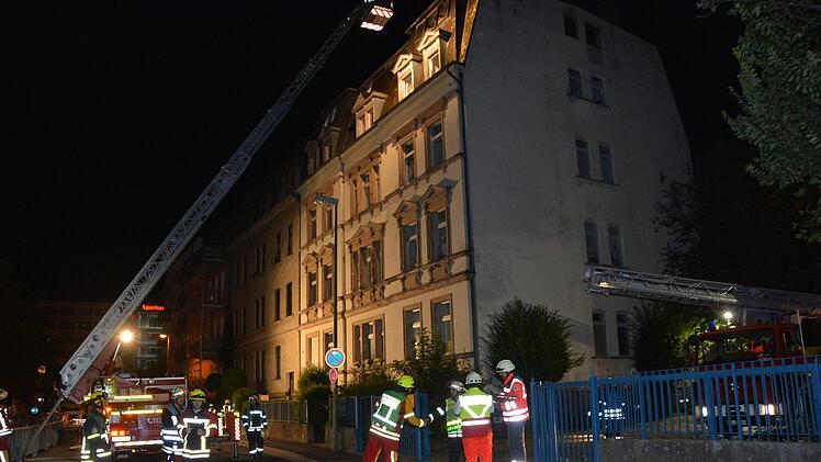 Großeinsatz für die Kulmbacher Feuerwehr bei einem Wohnungsbrand in Kulmbach Foto: Dagmar Besand
