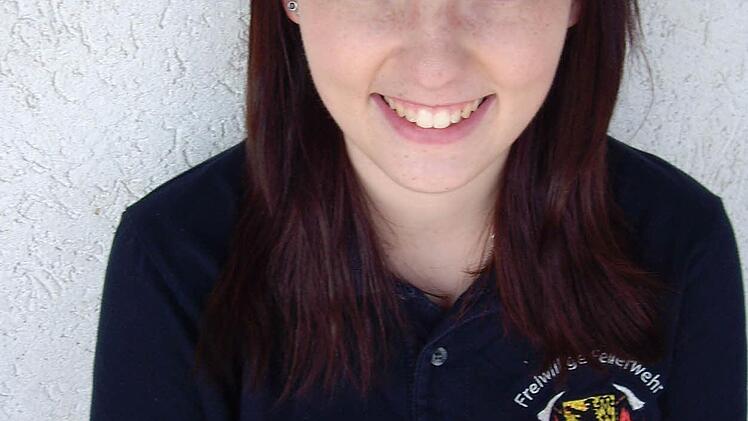 Annika, 17 Jahre: "Anderen Menschen zu helfen, ist Ehrensache und obendrein ein Ausgleich zum Alltag. Angst bei künftigen Einsätzen habe ich nicht." Foto: Doris Weidner