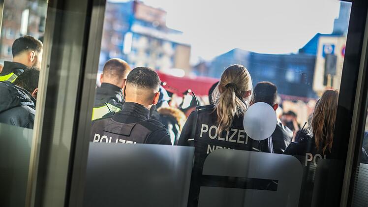 Nach dem Einbruch in den Tresorraum einer Bank