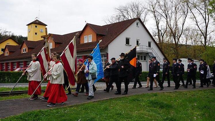 Unter dem biblischen Satz "Sucht der Stadt Bestes" fand die diesjährige St. Georgs-Prozession in Bad Brückenau zu Ehren des Schutzheiligen statt. Foto: Marion Eckert