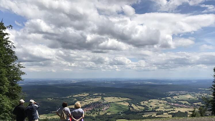Wandern entspannt und ist gesund. Am Samstag, 15. September, wird auch in Bad Brückenau Gesundheitswandern angeboten. Symbolfoto: Annett Lüdeke