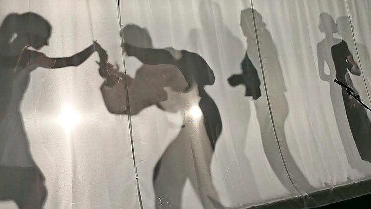 Das Schattenspiel, das zu Beginn gezeigt wurde