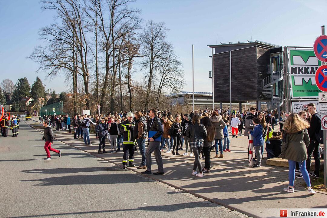 Reizgas in Zirndorfer Realschule