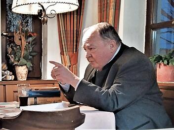 Stadt-Heimatpfleger Dieter George kam zum Vortragsabend der Seniorenunion Forchheim.