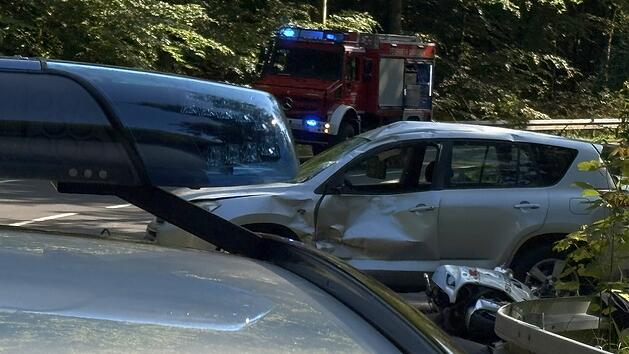 T&ouml;dlicher Motorradunfall in Franken: Biker (57) stirbt nach Kollision mit Auto bei Weibersbrunn