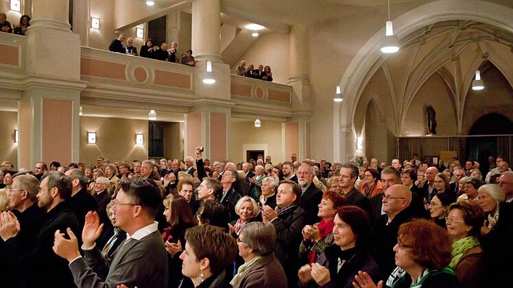 Begeistert: Das Publikum in der Coburger Morizkirche bedachte die Uraufführung mit Ovationen.