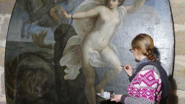 Irgendwo versteckt in Forchheim werden derzeit die Gemälde aus dem Marmorsaal von Schloss Weissenstein in Pommersfelden restauriert. Foto: Barbara Herbst