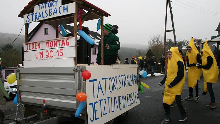 Faschingszug in Oehrberg  Foto: Gabriele Sell