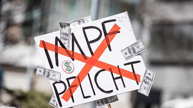 Demonstrationen von Corona-Maßnahmen-Gegnern in Aschaffenburg