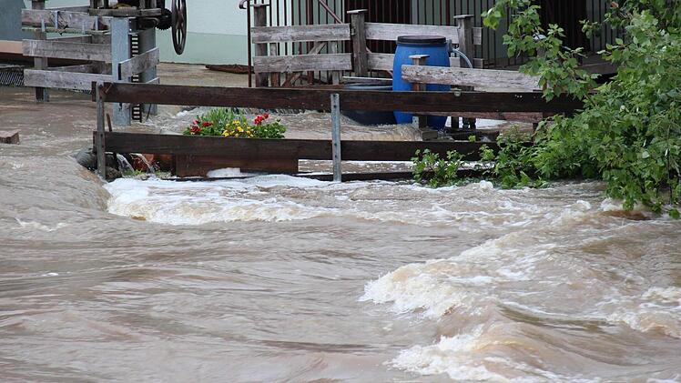 Aischer Mühle vom Wasser her. Foto: Johanna Blum