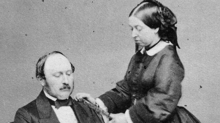 Den sperrigen Namen verdankte die royale Familie dem deutschen Prinzen Albert von Sachsen-Coburg und Gotha, der 1840 seine Cousine Queen Victoria aus dem Hause Hannover ehelichte.