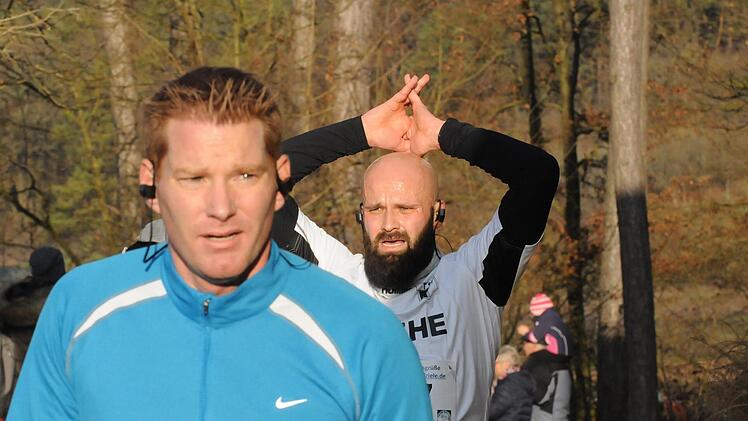 mpressionen vom Fuschter Silvesterlauf. Fotos: ssp