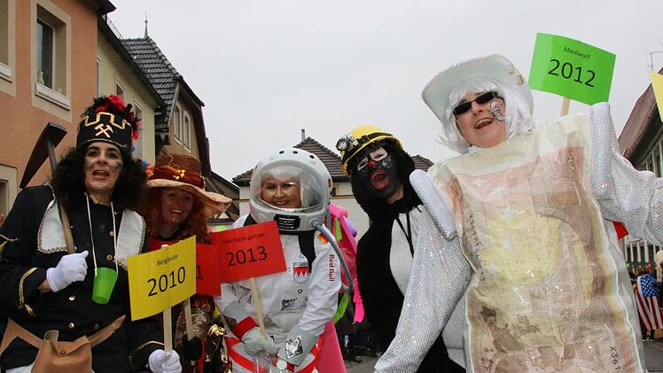 Marktplatztreiben in Stadtsteinach. Foto: Jürgen Gärtner