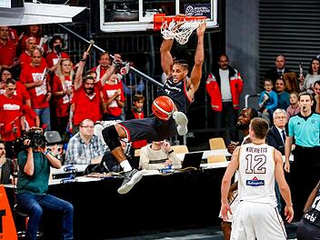Mit Augustine Rubit lassen die Bamberger einen Leistungsträger ziehen. Der US-Amerikaner war nach Tyrese Rice zweitbester Scorer in Bundesliga und Champions League und schnappte sich in beiden Wettbewerben die meisten Rebounds aller Bamberger. Fotos: Daniel Löb