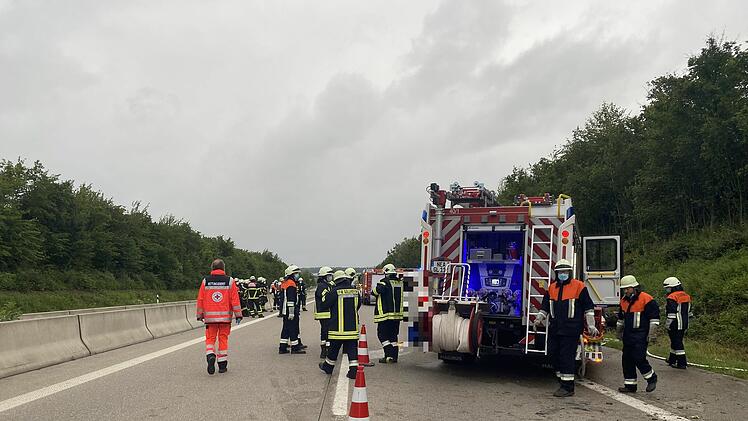 Drei Schwerverletzte bei Unfall auf der A7