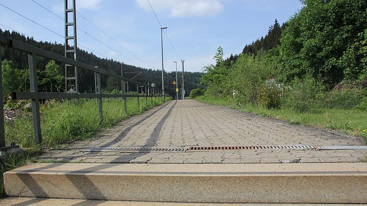 Impressionen vom Bahnhof Förtschendorf - aufgenommen im Sommer 2018. Foto: Andreas Schmitt