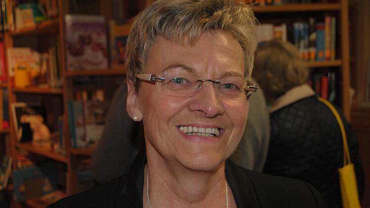 Hildegard Fröhlich, die langjährige Leiterin der katholischen Pfarrbücherei Riedenberg. Foto: Evelyn Schneider