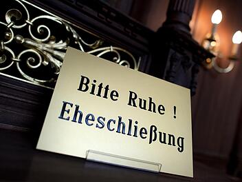 Personelle Veränderungen gibt es im Standesamt der Verwaltungsgemeinschaft.Symbolfoto: Arno Burgi, dpa