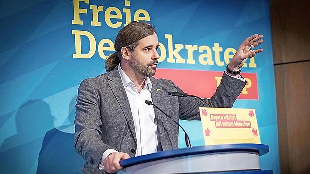 Trotz schlechter PR durch die Ministerpr&auml;sidentenwahl in Erfurt: FDP-Mann Sebastian K&ouml;rber glaubt nicht, dass sich der Eklat negativ auf den liberalen Wahlkampf in der Region auswirkt. Foto: FDP Bayern
