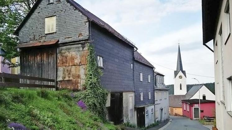 Die Neue Gasse 46 in Nordhalben vor dem Abriss ...