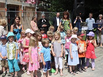 Ein bisschen noch müssen sich die Neunkirchner Kinder gedulden, bis sie ihre neue Krippe beziehen können. Fotos: fra-press