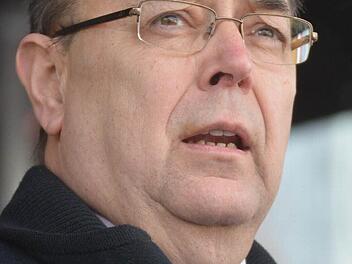 Wenn wir konsequent bleiben wollen, dann müssen wir die Klage fortsetzen", betont Franz Stumpf