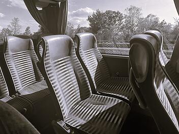 Reisebus, Omnibus, Busunternehmen, Reiseanbieter