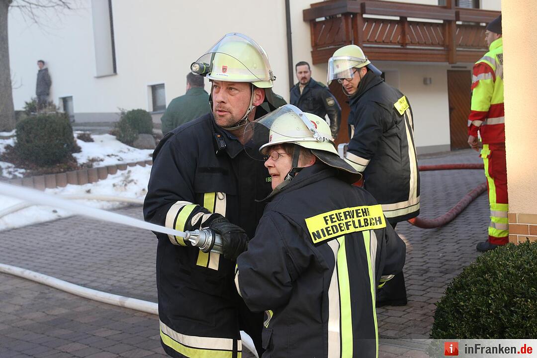 Kreis Coburg: Scheune in Grub am Forst steht in Flammen