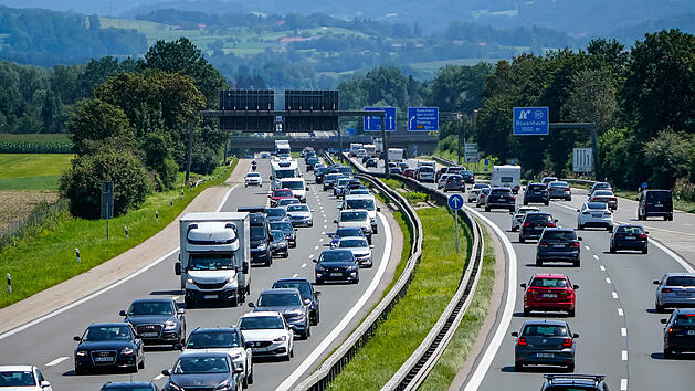 Bayern: Kilometerlange Staus auf bayerischen Autobahnen - nächster Höhepunkt im August