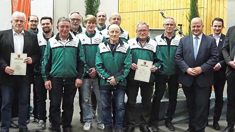Zu den ausgezeichneten Sportlern gehören auch die Kegler des Schützenvereins Hubertus.